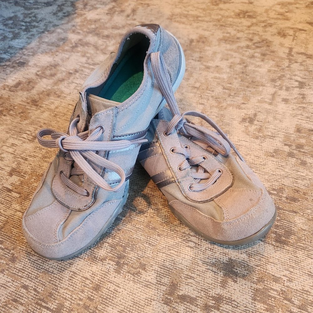 SKECHERS Bikers oxfords sneakers shoes 8.5